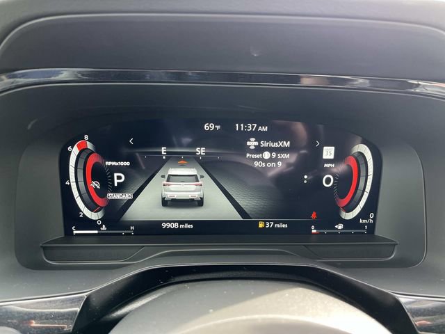 Used 2025 Nissan Pathfinder Platinum image 40