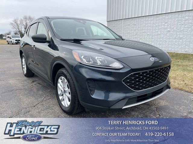Used 2022 Ford Escape SE w/ Convenience Package