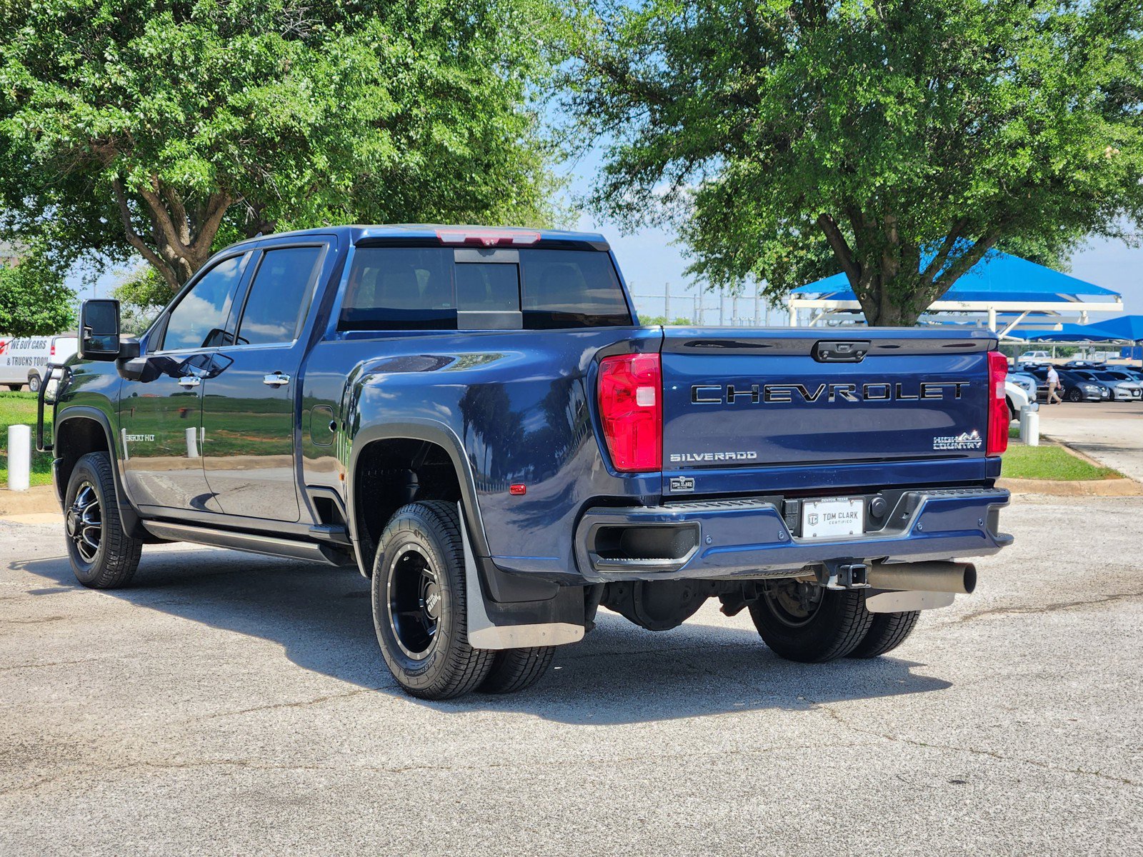Used 2021 Chevrolet Silverado 3500 High Country AWD/4WD image 4