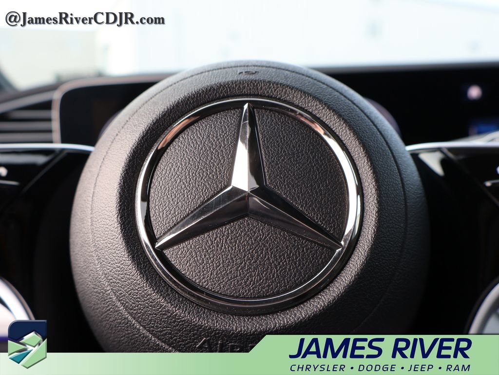 Used 2025 Mercedes-Benz GLE 350 4MATIC image 29