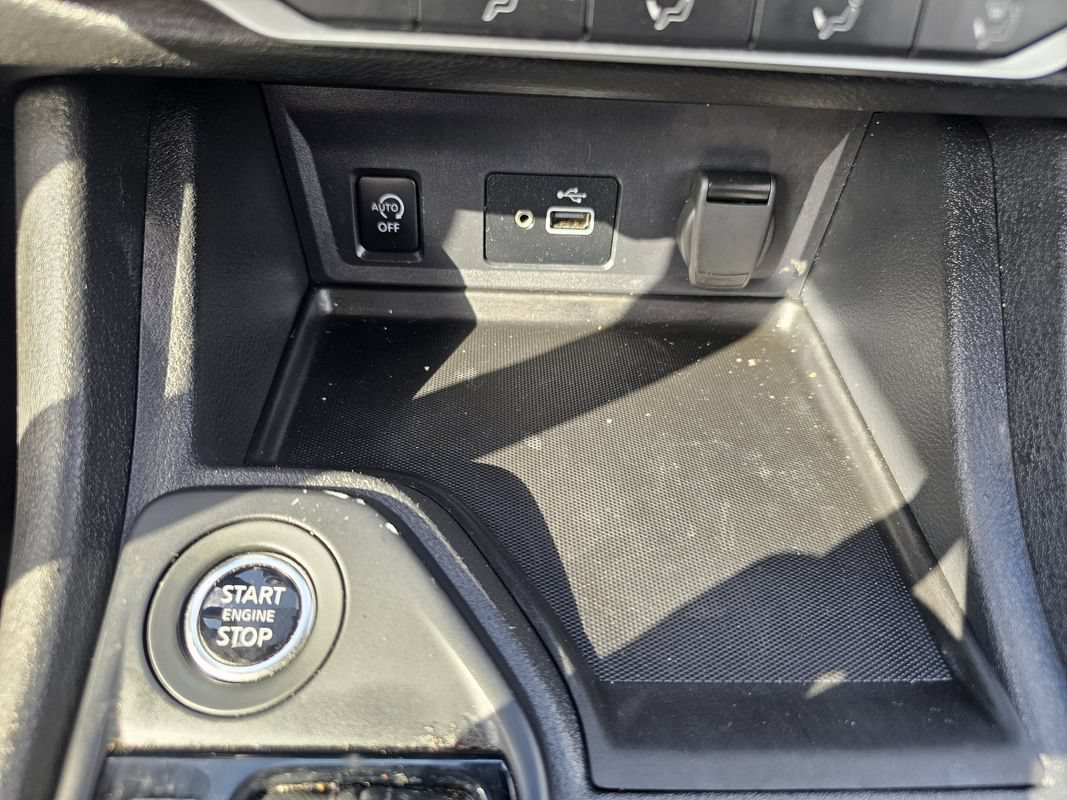 Used 2024 Nissan Sentra S FWD image 41