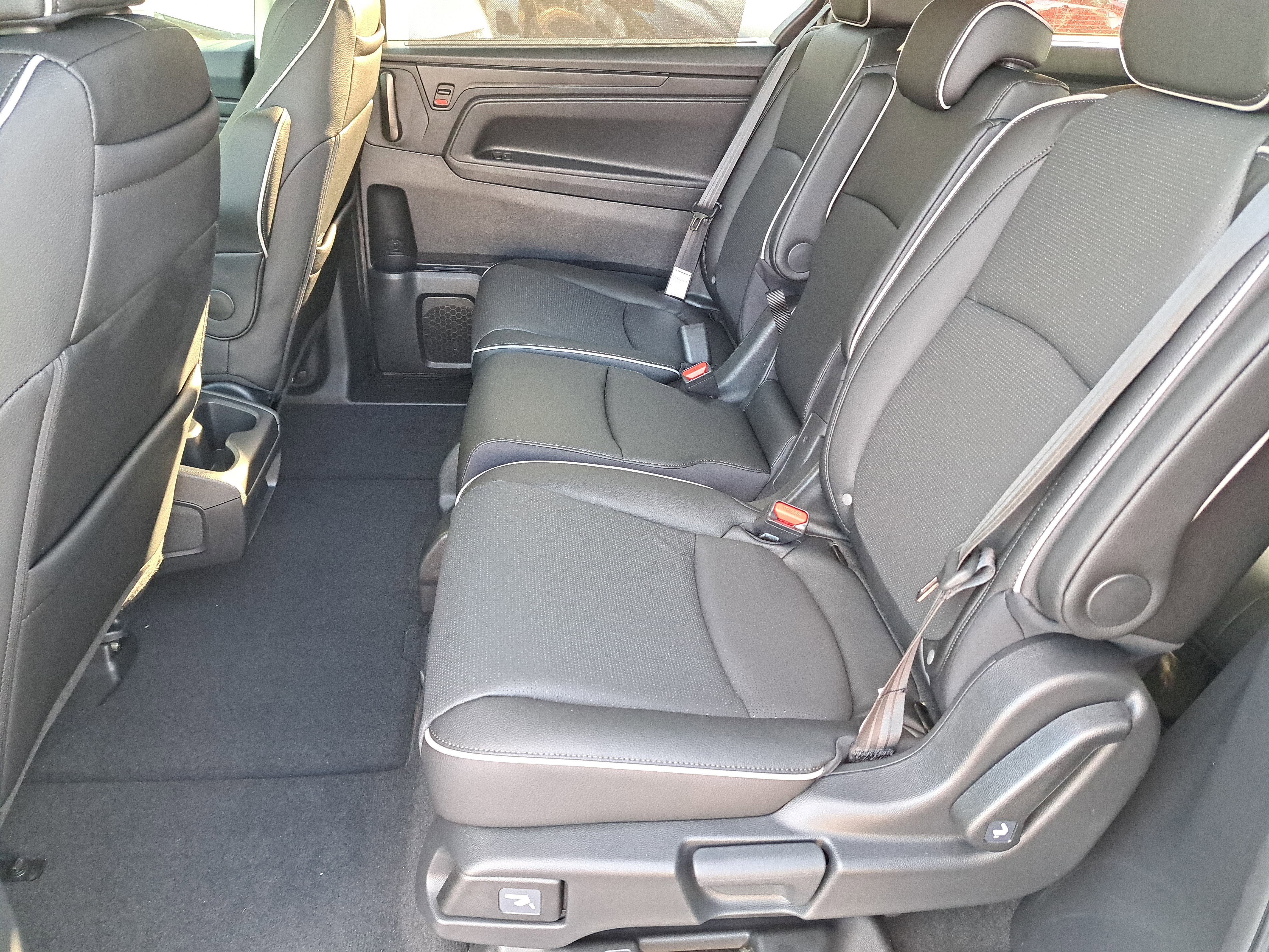 New 2026 Honda Odyssey Elite image 11