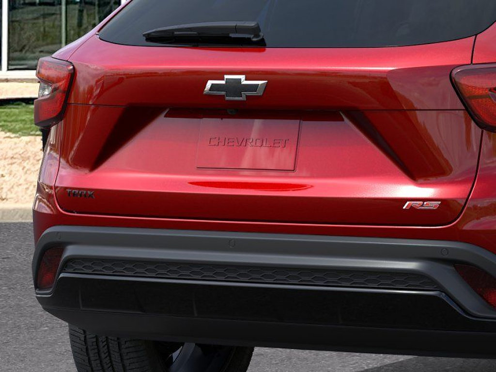 New 2026 Chevrolet Trax RS w/ Driver Confidence Package FWD image 14