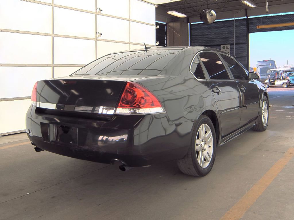 Used 2016 Chevrolet Impala LT image 3