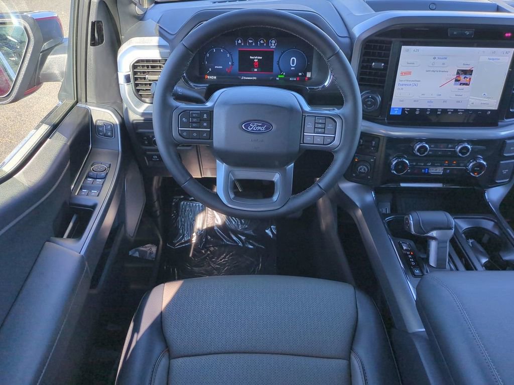 New 2025 Ford F150 Lariat w/ Equipment Group 501A Mid image 17