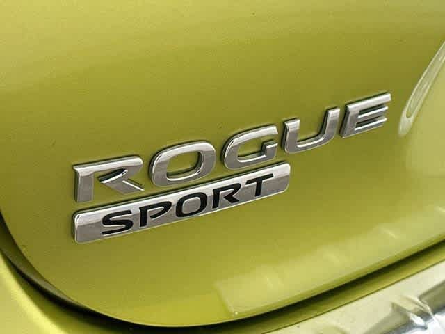 Used 2020 Nissan Rogue Sport SV w/ All-Weather Package AWD/4WD image 27