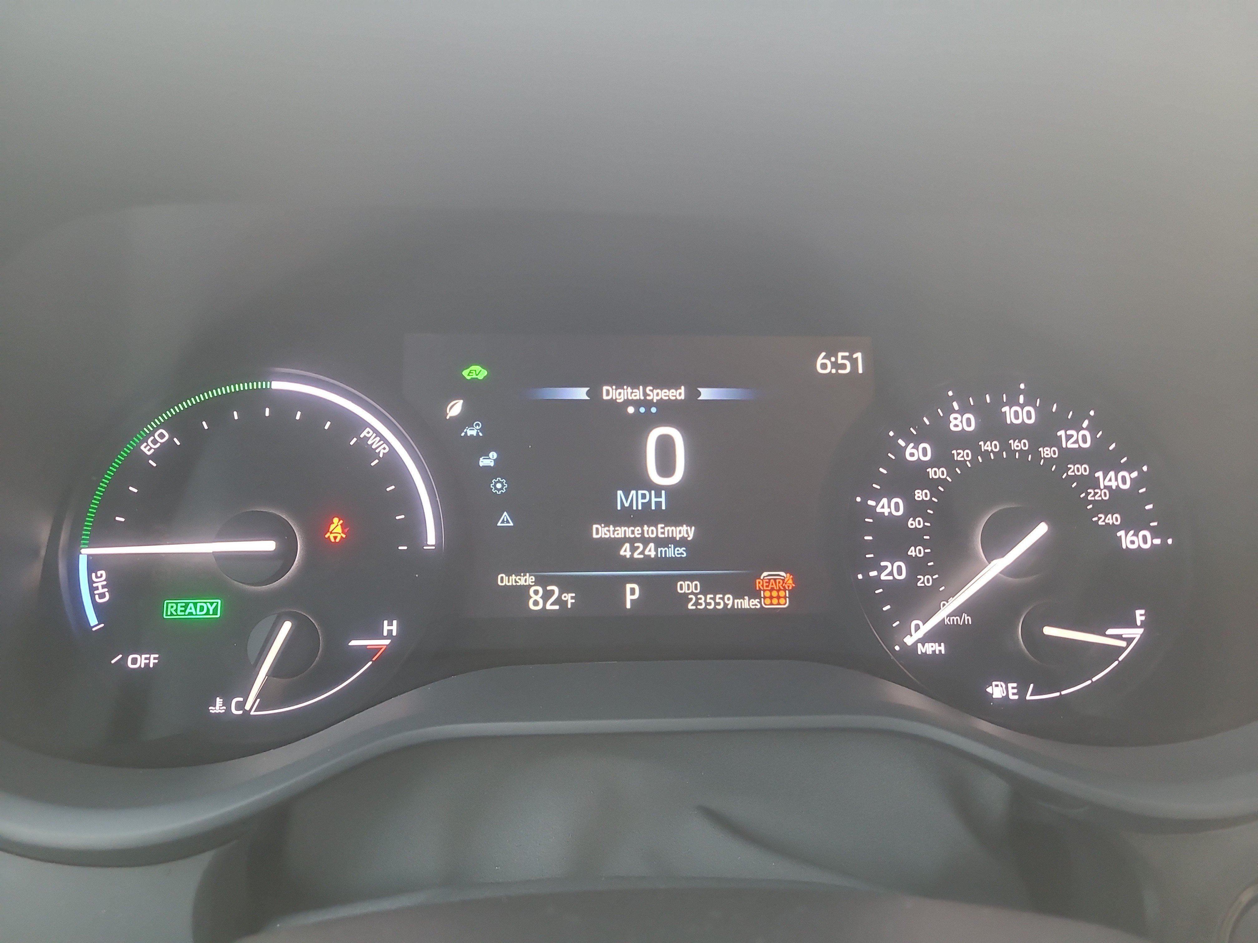Certified 2025 Toyota Sienna LE FWD image 22