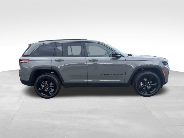 New 2027 Jeep Grand Cherokee Limited AWD/4WD image 8