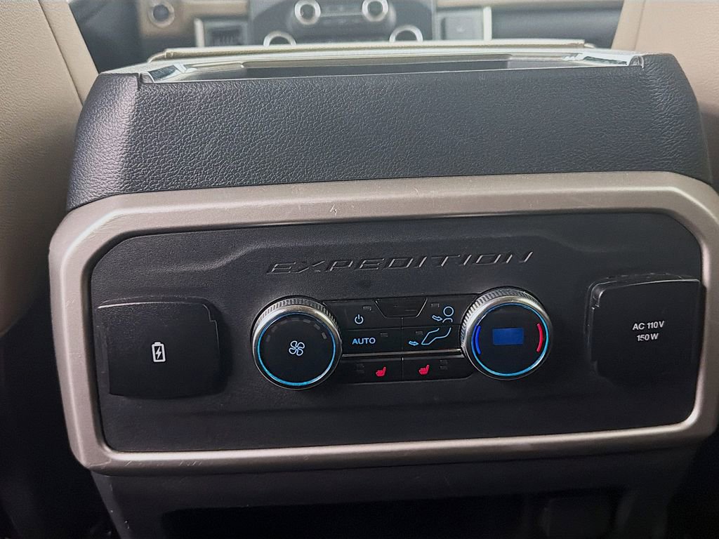Used 2024 Ford Expedition Max Limited image 29