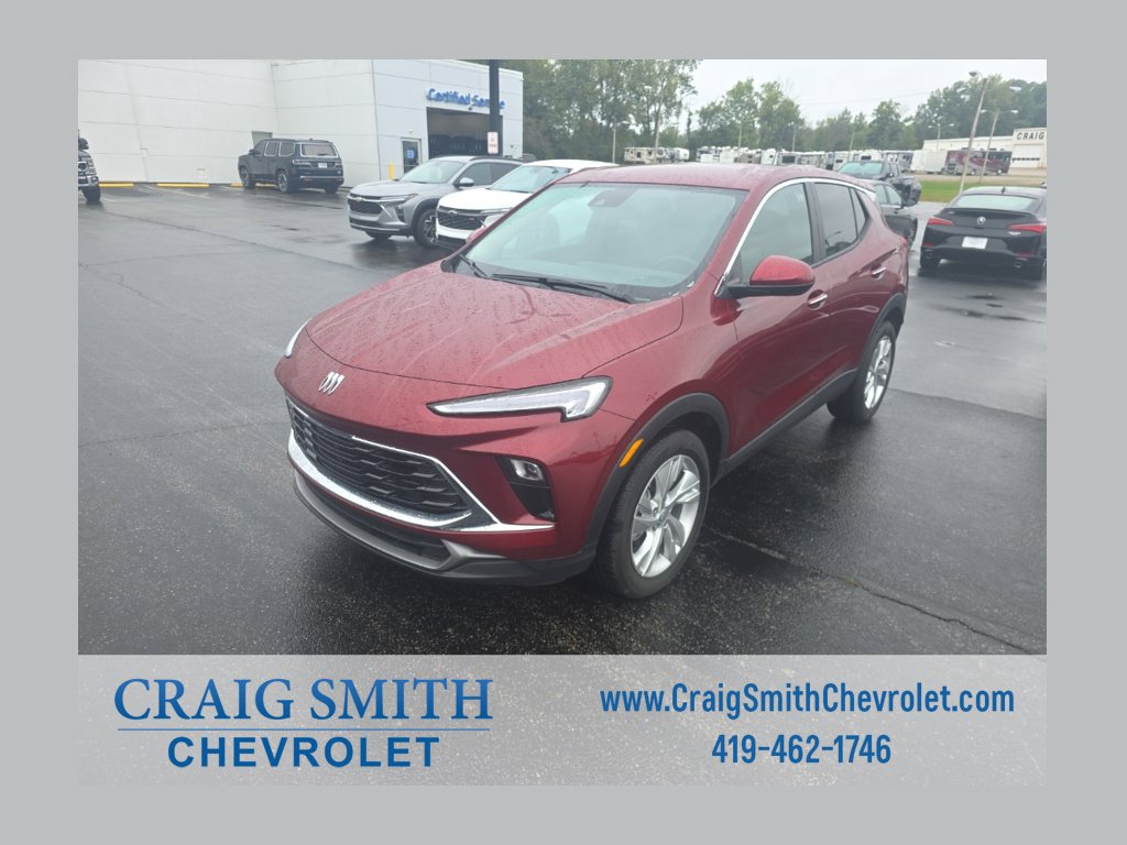 Used 2024 Buick Encore GX Preferred w/ Comfort Package FWD image 1