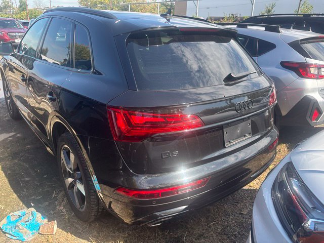 Used 2024 Audi Q5 2.0T Premium Plus w/ Premium Plus Package AWD/4WD image 7
