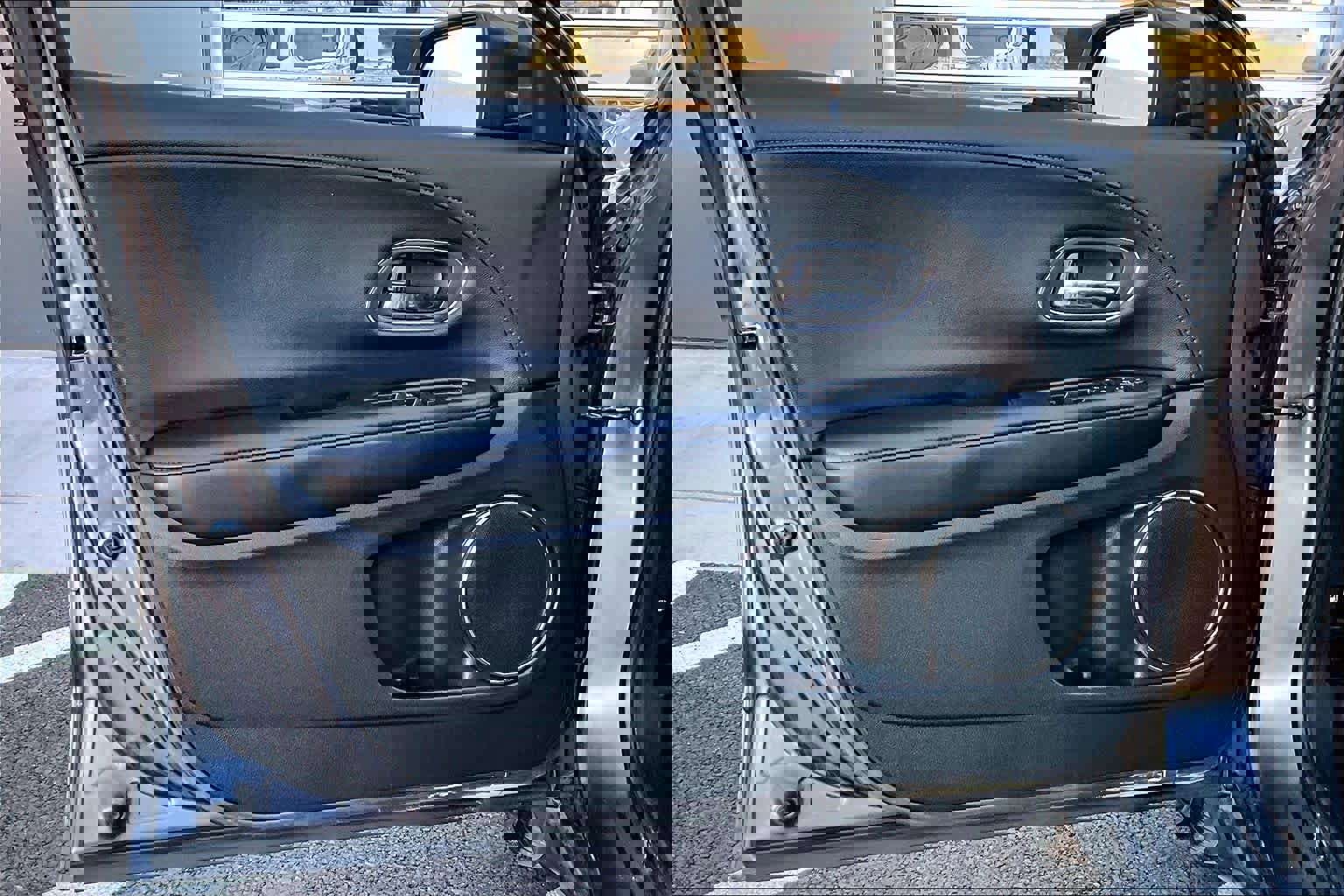 Used 2016 Honda HR-V EX-L image 22