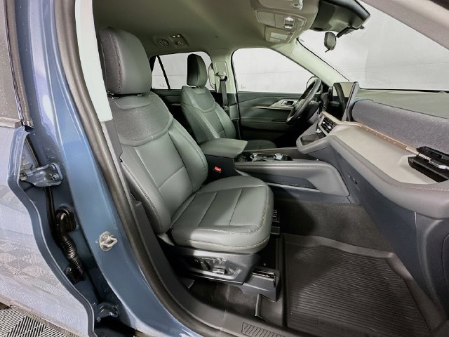 New 2026 Ford Explorer Active w/ Active Comfort Package AWD/4WD image 37