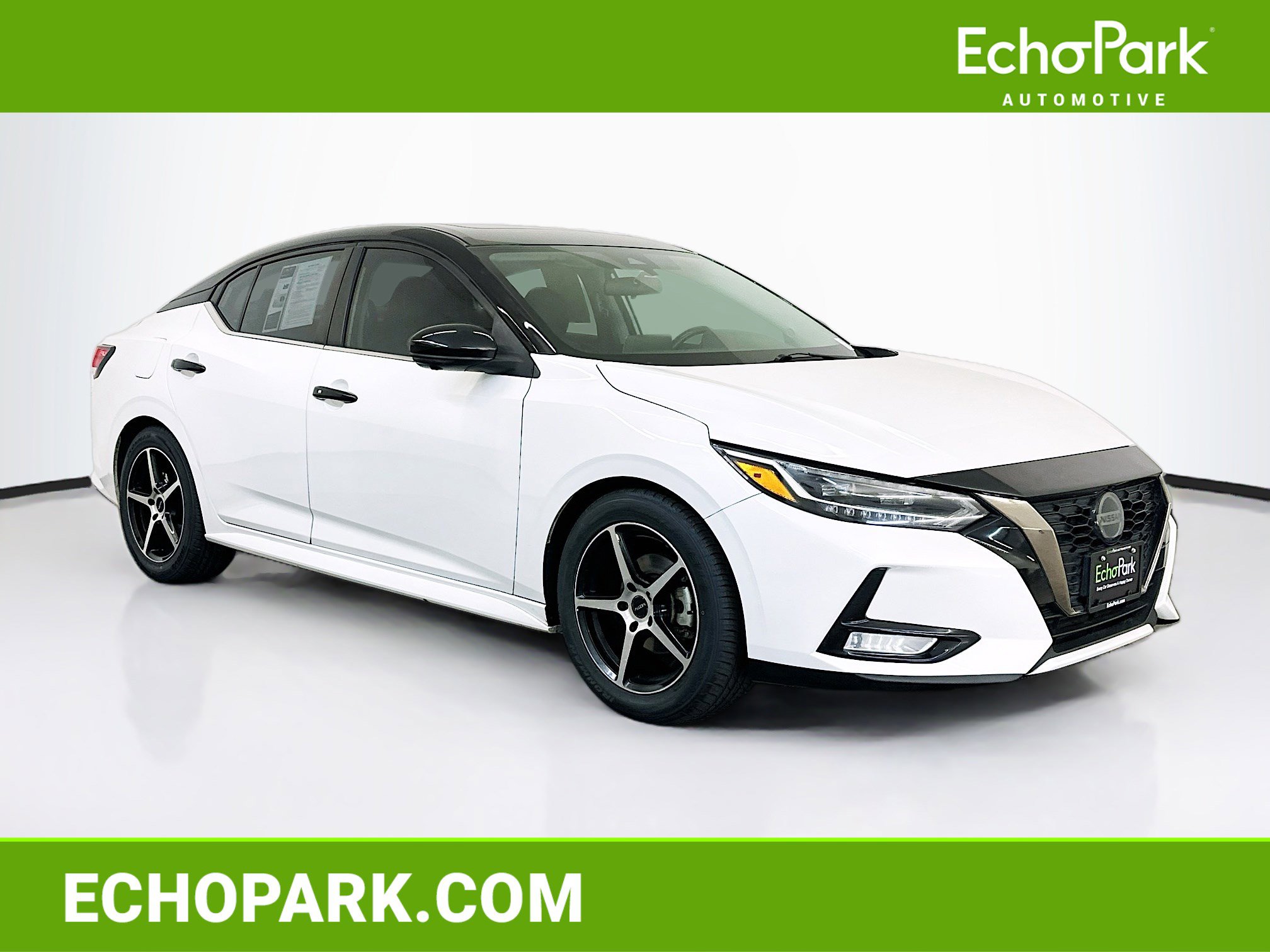 Used 2022 Nissan Sentra SR w/ SR Premium Package image 1