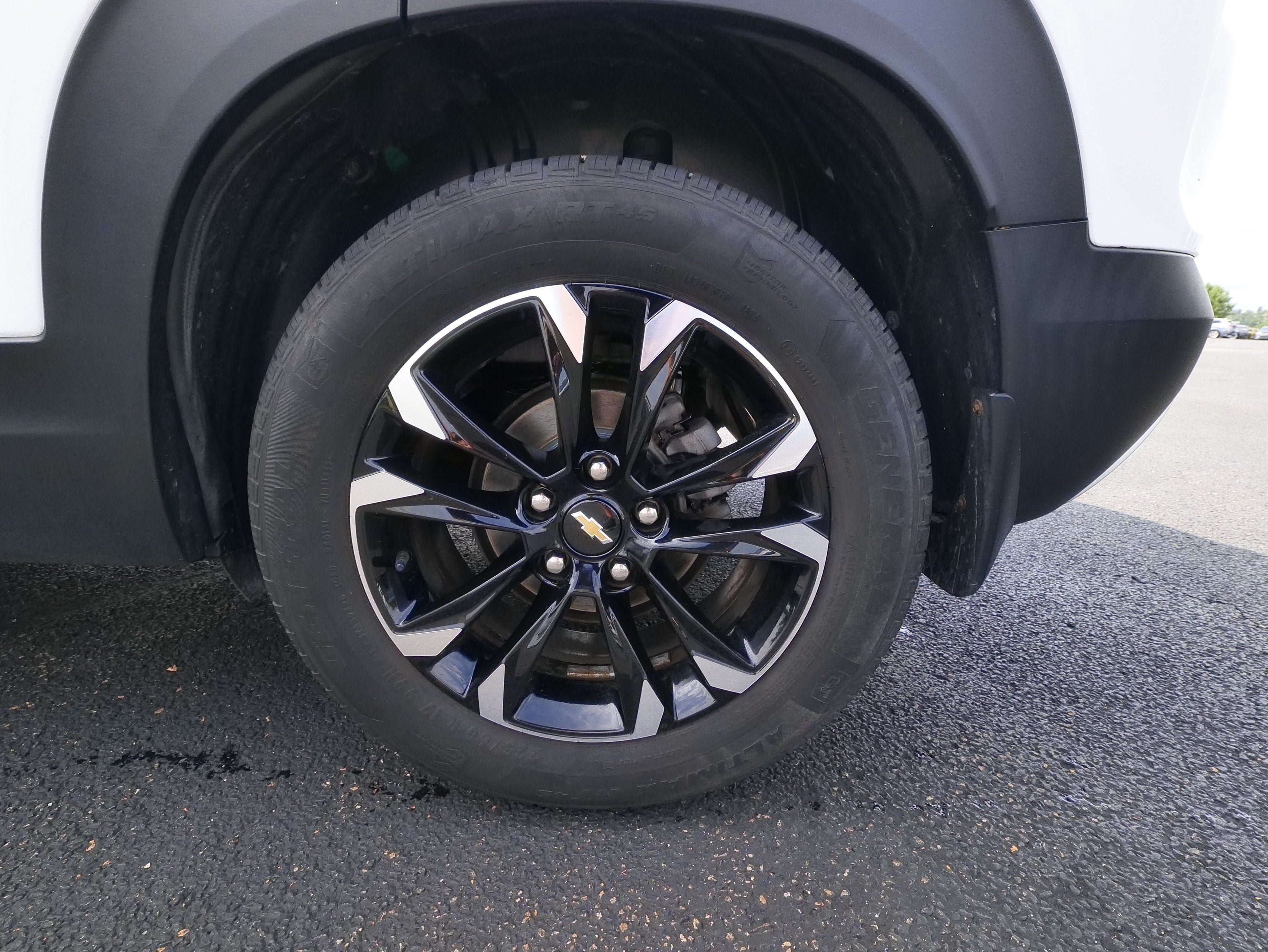Used 2021 Chevrolet TrailBlazer LT w/ Convenience Package FWD image 10