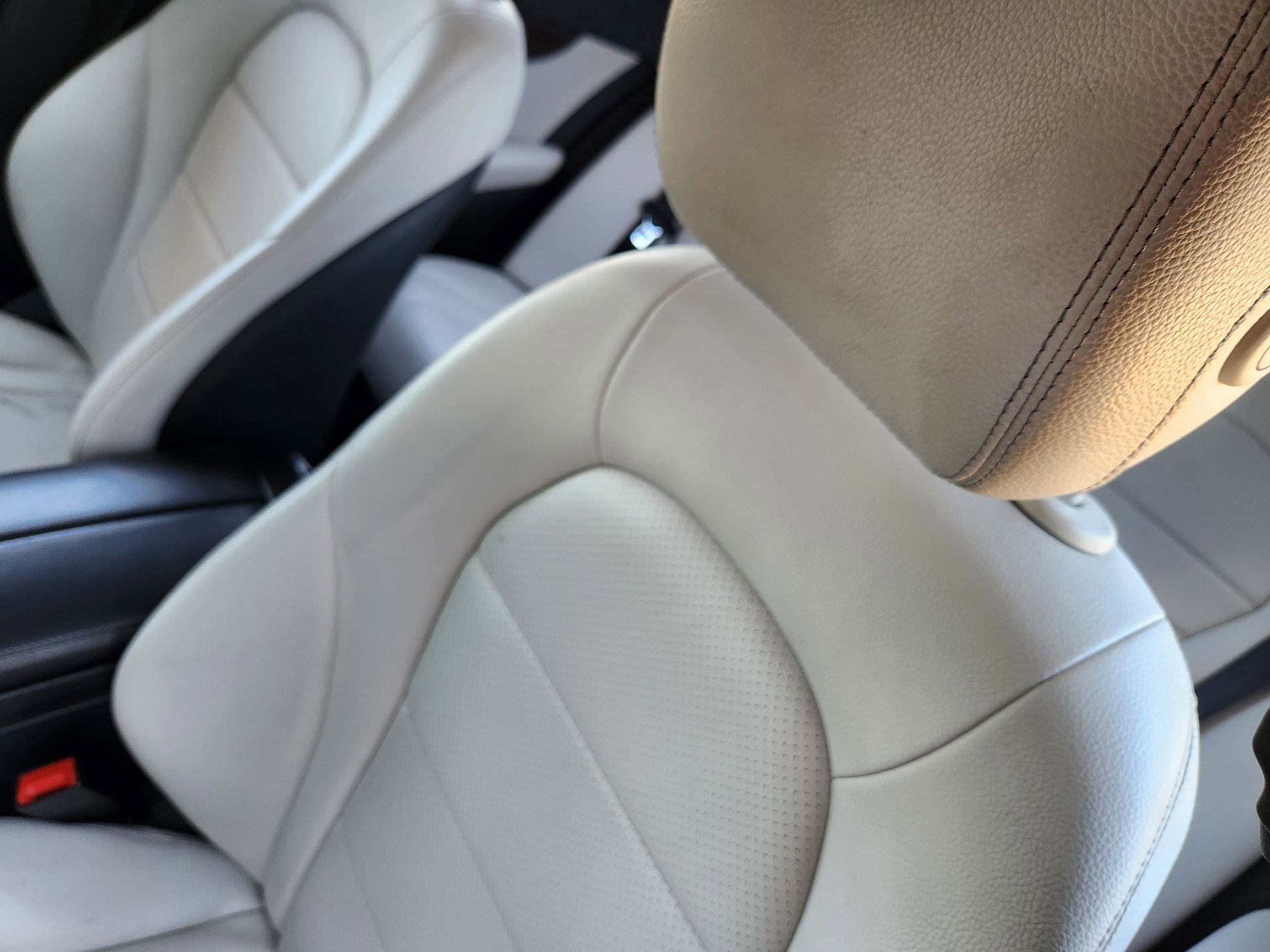 Used 2017 Mercedes-Benz C 300 Sedan image 15