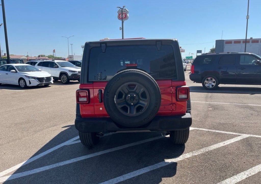 Used 2019 Jeep Wrangler Unlimited Sport image 5