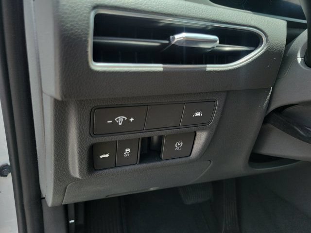 Used 2020 Hyundai Sonata Limited FWD image 16