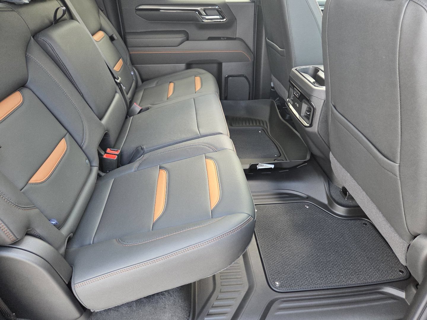 New 2026 GMC Sierra 1500 AT4 w/ AT4 Premium Package AWD/4WD image 25