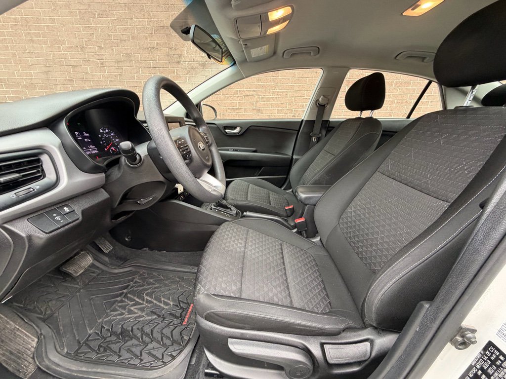Used 2018 Kia Rio S image 14
