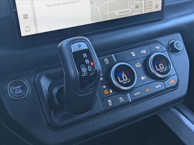 Used 2025 Land Rover Defender 110 X image 12