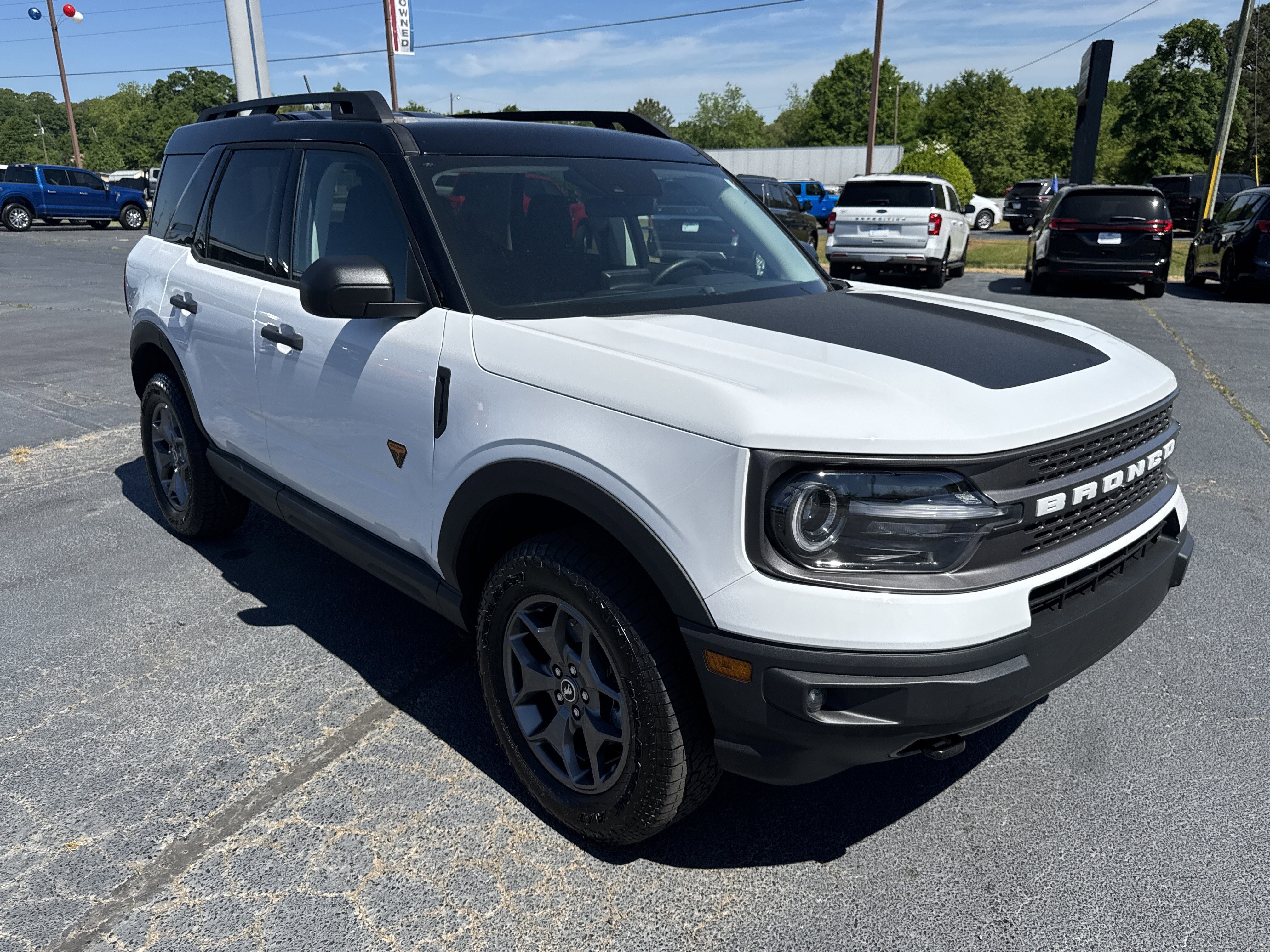 Used 2024 Ford Bronco Sport Badlands image 4