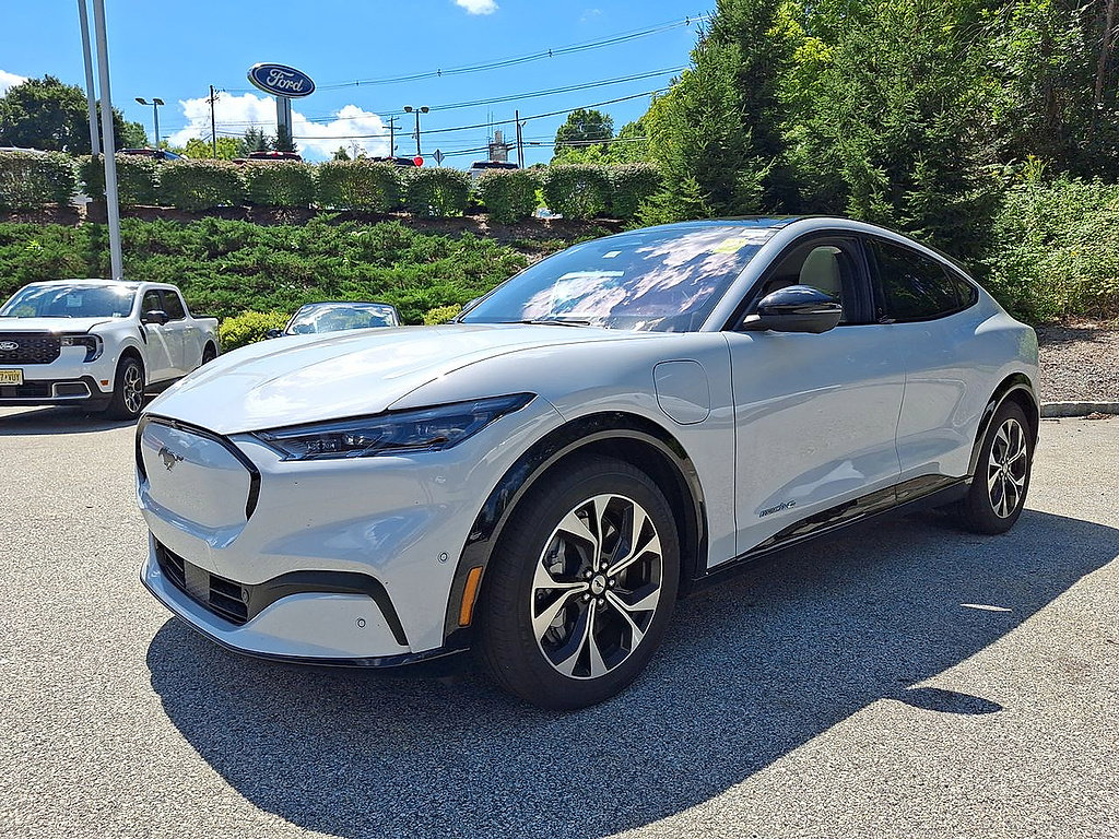 Certified 2023 Ford Mustang Mach-E Premium AWD/4WD image 60