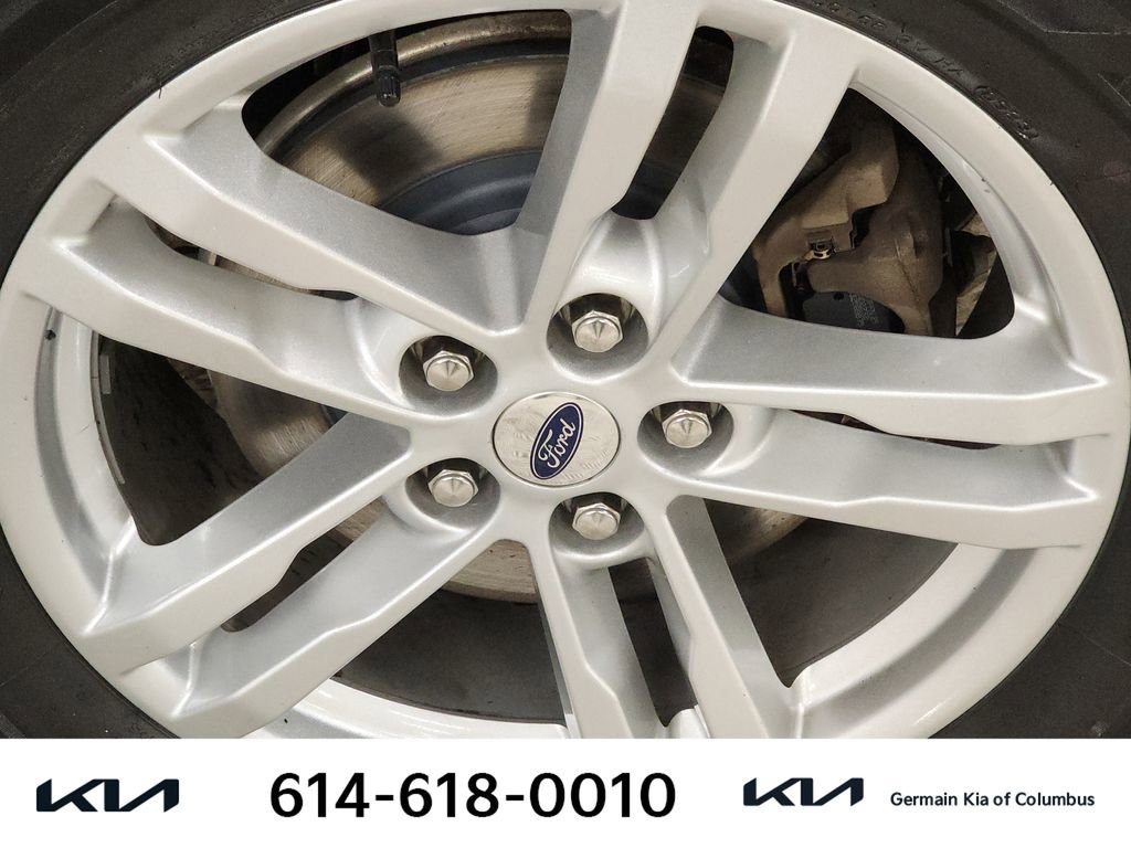 Used 2020 Ford Explorer XLT w/ Equipment Group 202A image 13