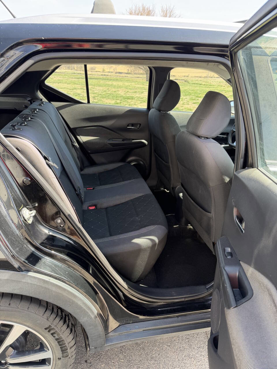 Used 2019 Nissan Kicks SV w/ Exterior Package FWD image 12