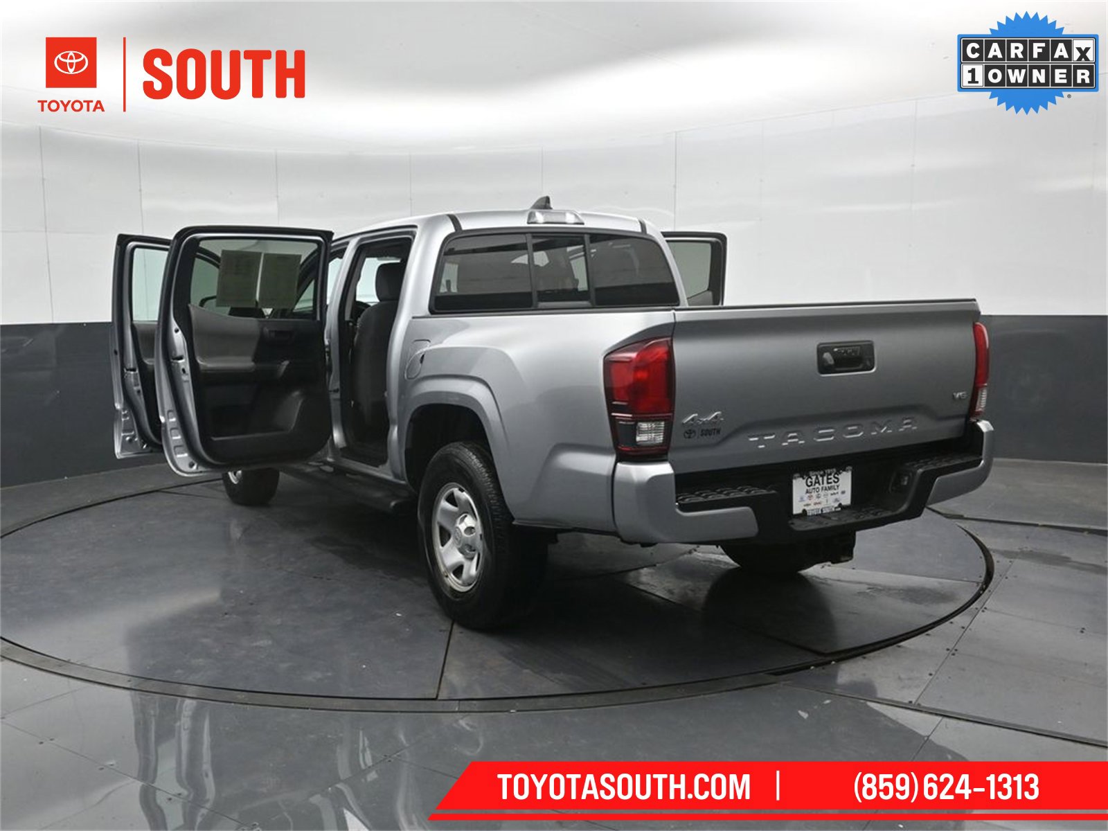 Used 2022 Toyota Tacoma SR image 49