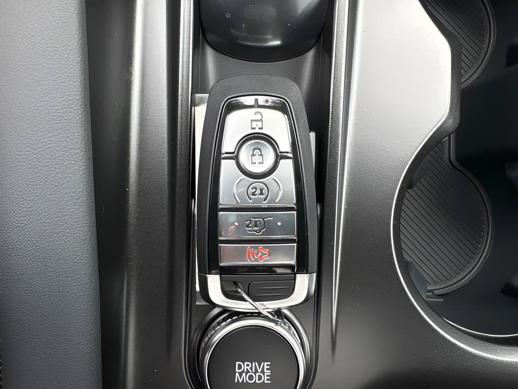 New 2026 Ford Explorer Active w/ Active Comfort Package AWD/4WD image 16