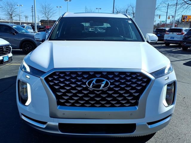Used 2021 Hyundai Palisade Calligraphy w/ Winter Package image 2