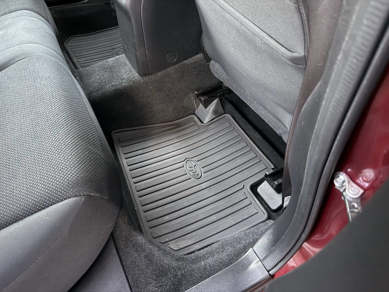 Used 2016 Subaru Impreza 2.0i Premium image 15