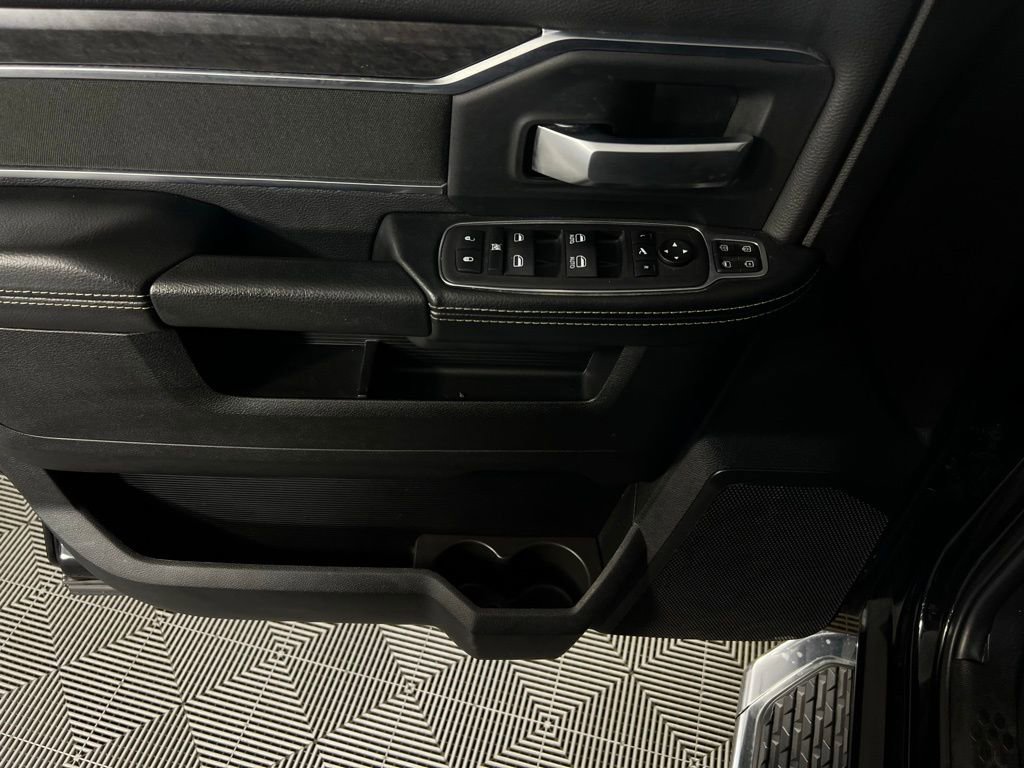 Used 2024 RAM 2500 Big Horn w/ Bed Utility Group image 24