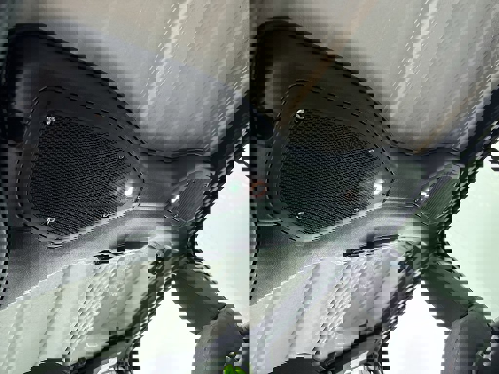 Used 2024 Jeep Wrangler Unlimited Rubicon 4xe image 32