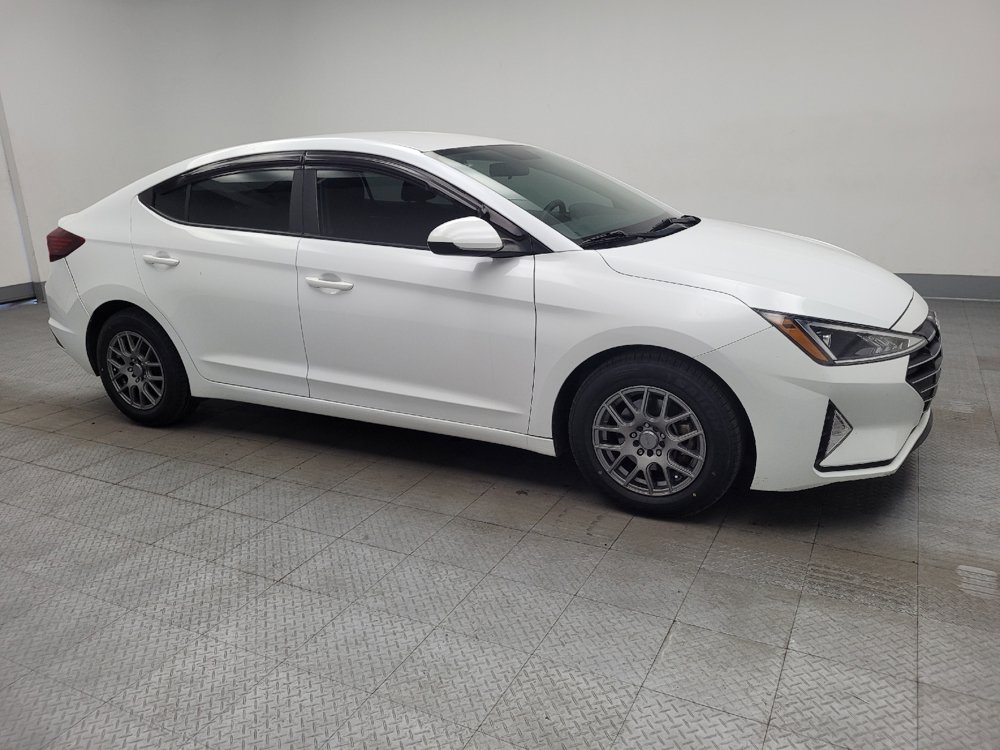 Used 2019 Hyundai Elantra SE w/ Cargo Package FWD image 11
