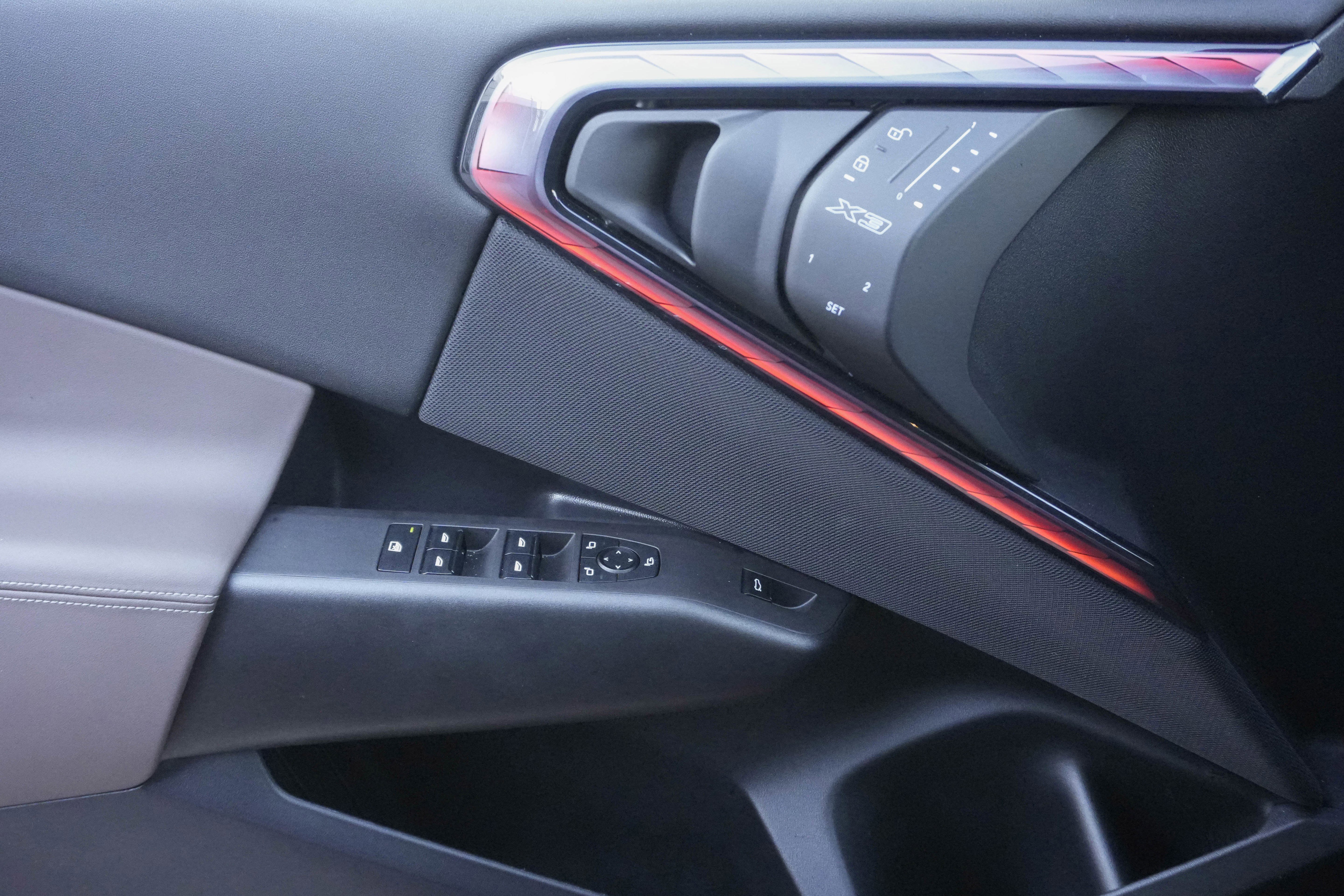 Certified 2025 BMW X3 xDrive30i image 32