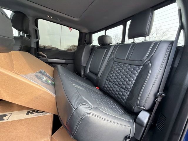 New 2026 Ford F250 Lariat w/ Black Appearance Package image 25
