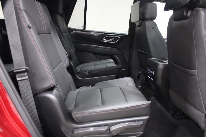 Used 2023 Chevrolet Tahoe RST w/ Luxury Package AWD/4WD image 30