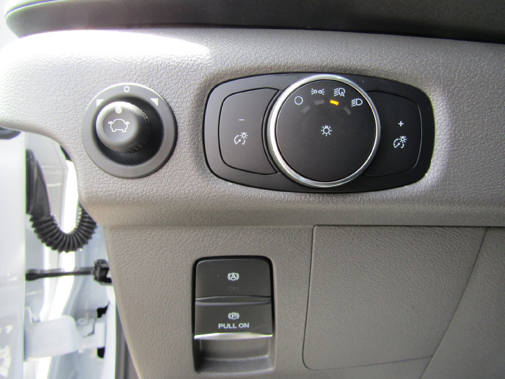 New 2026 Ford Transit 250 Low Roof RWD image 23