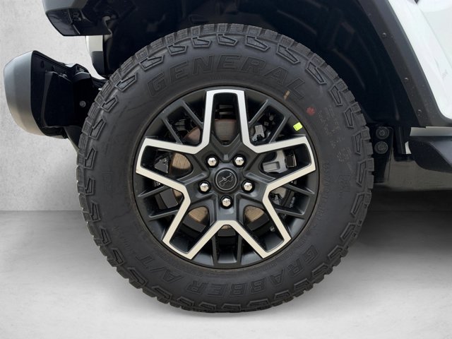 New 2027 Jeep Wrangler Unlimited Sahara AWD/4WD image 11