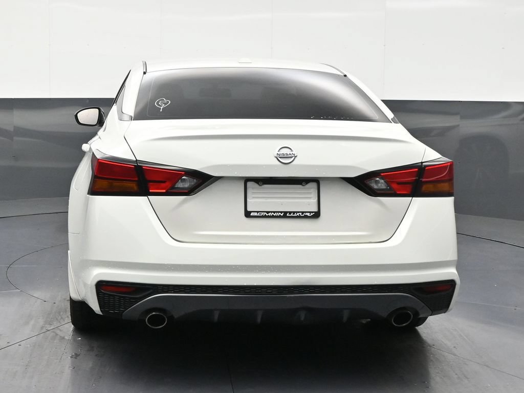 Used 2019 Nissan Altima 2.5 SR FWD image 4