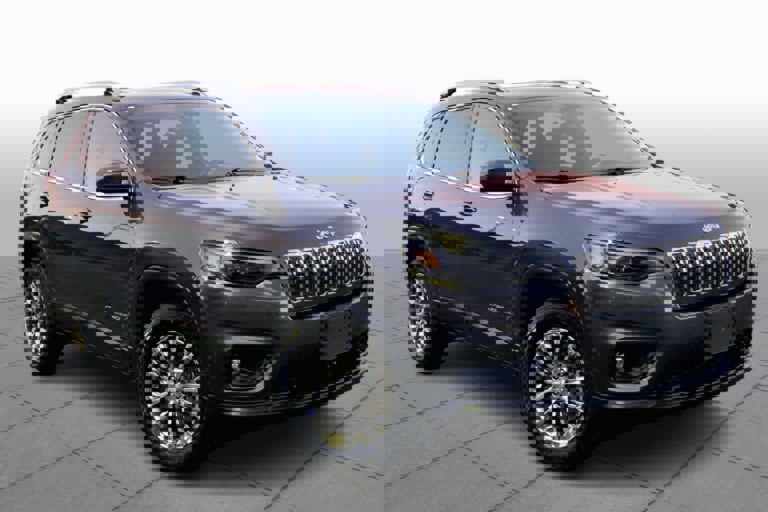 Used 2020 Jeep Cherokee Latitude Lux w/ Comfort/Convenience Group image 2