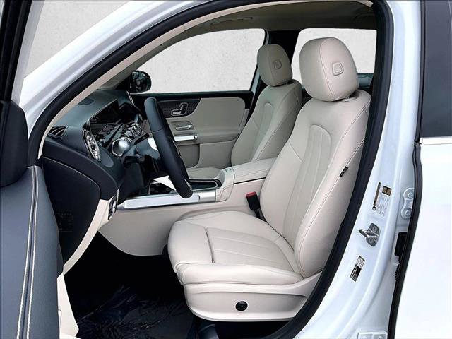 New 2026 Mercedes-Benz GLB 250 image 11