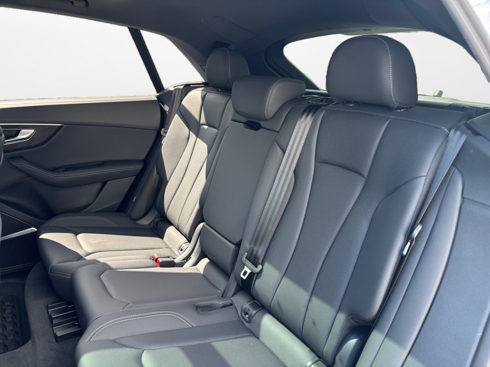 Certified 2026 Audi Q8 Premium Plus AWD/4WD image 12
