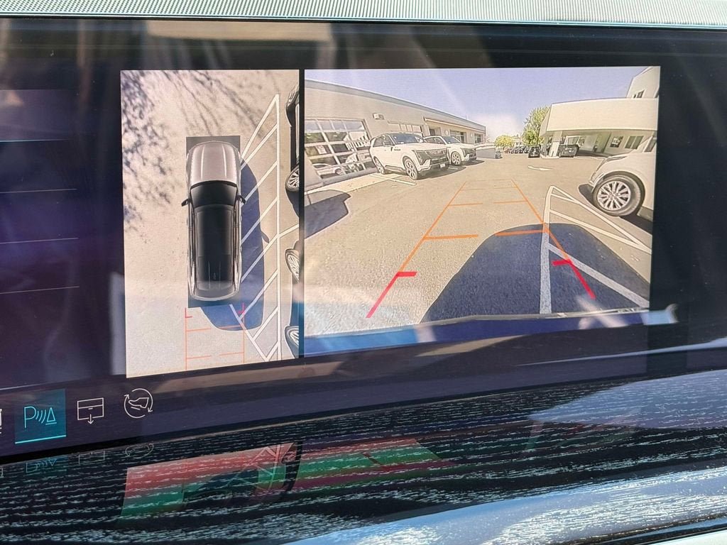 New 2025 Cadillac Escalade IQ Luxury 1 AWD/4WD image 6