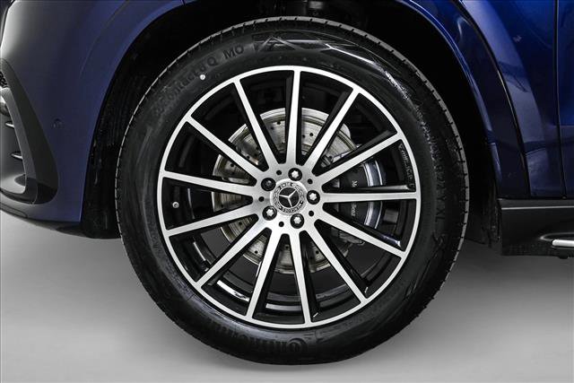 New 2026 Mercedes-Benz GLS 580 4MATIC image 27