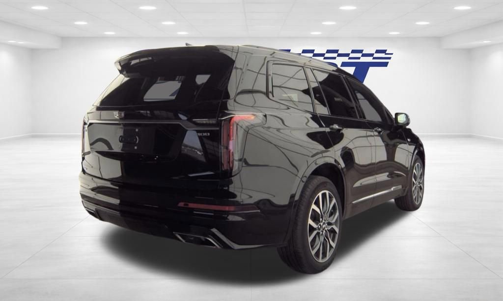 Used 2024 Cadillac XT6 Sport w/ LPO, Floor Liner Package AWD/4WD image 19
