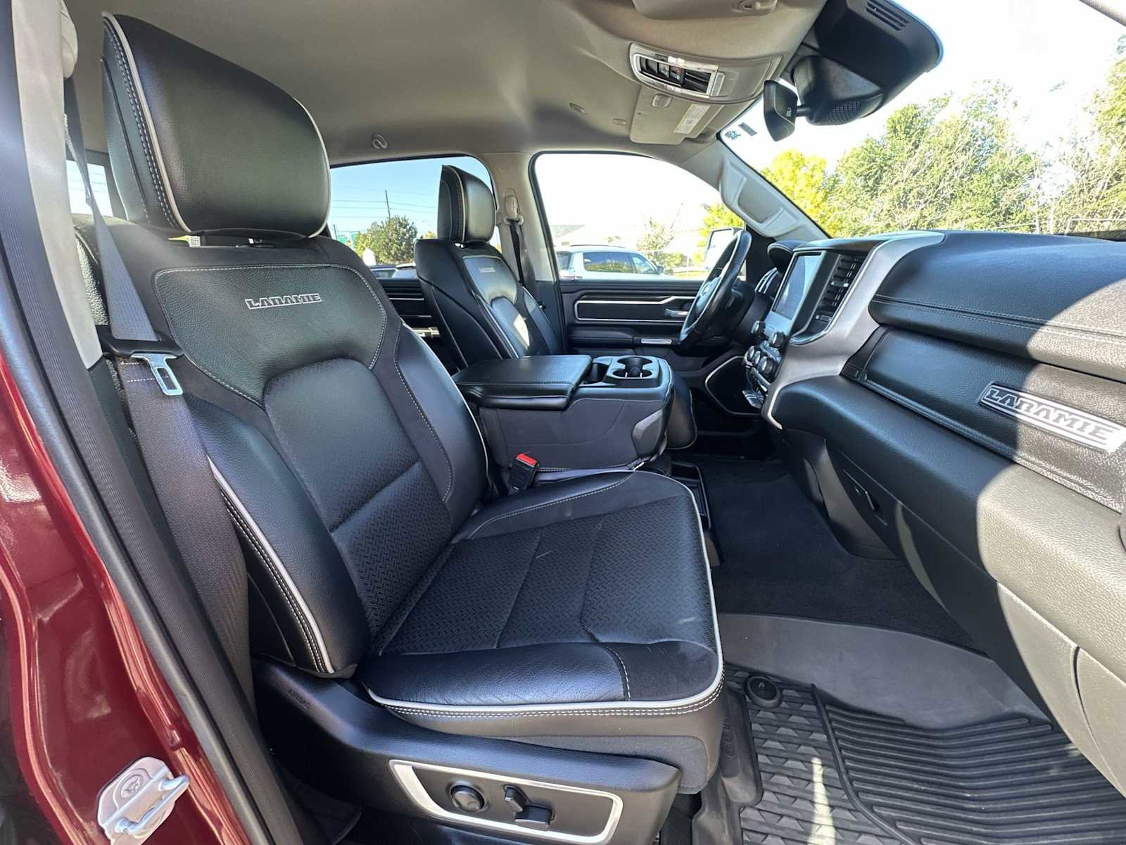 Certified 2022 RAM 1500 Laramie image 23