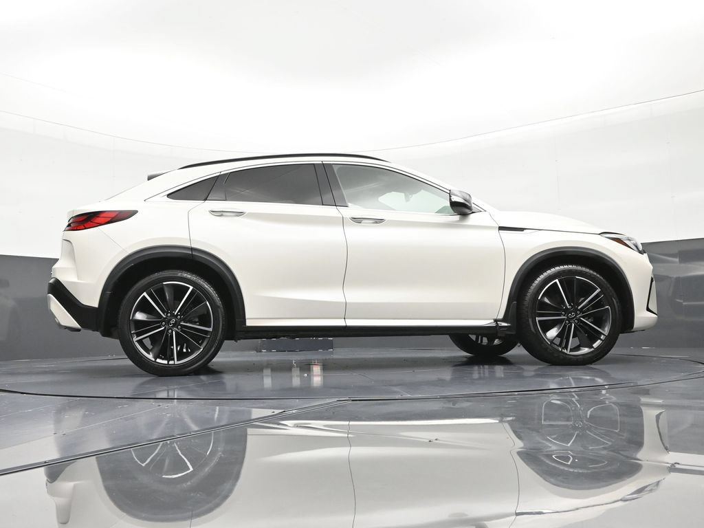 Used 2022 INFINITI QX55 Luxe w/ Cargo Package AWD/4WD image 28